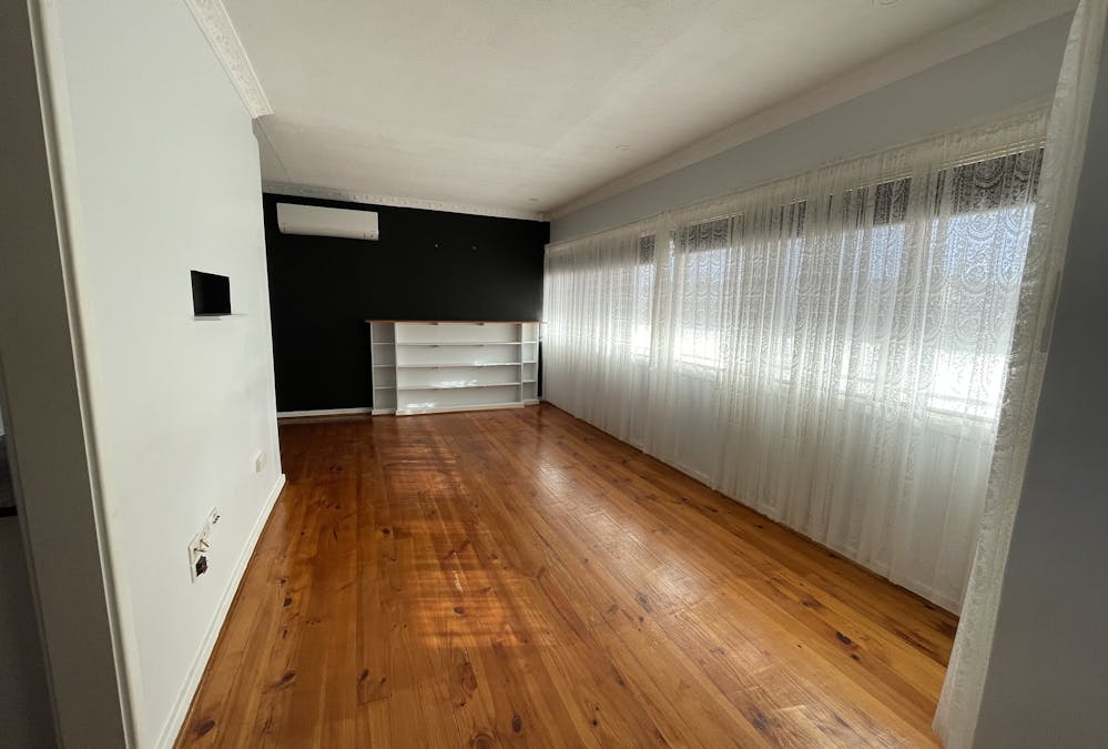 35 Gordon Street, Whyalla Norrie, SA, 5608 - Image 7