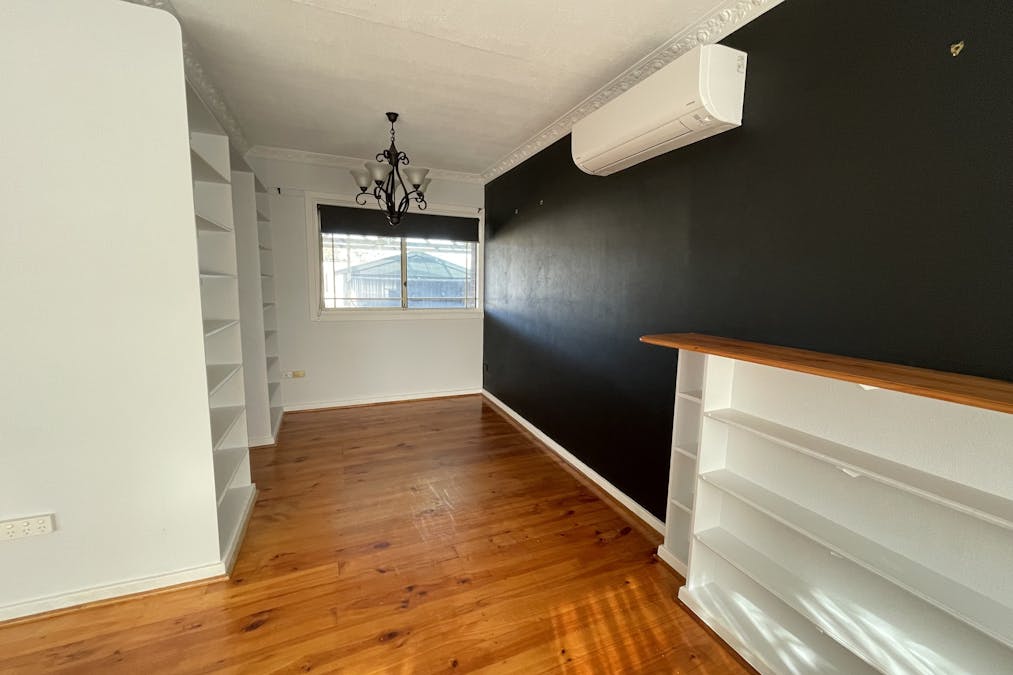 35 Gordon Street, Whyalla Norrie, SA, 5608 - Image 8