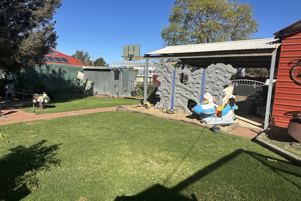 67 Tudor Street, Wagin, WA, 6315 - Image 12