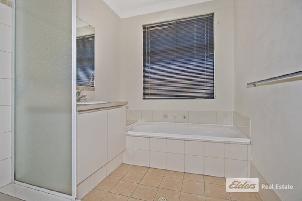 11 Knutsford Crescent, Port Kennedy, WA, 6172 - Image 15