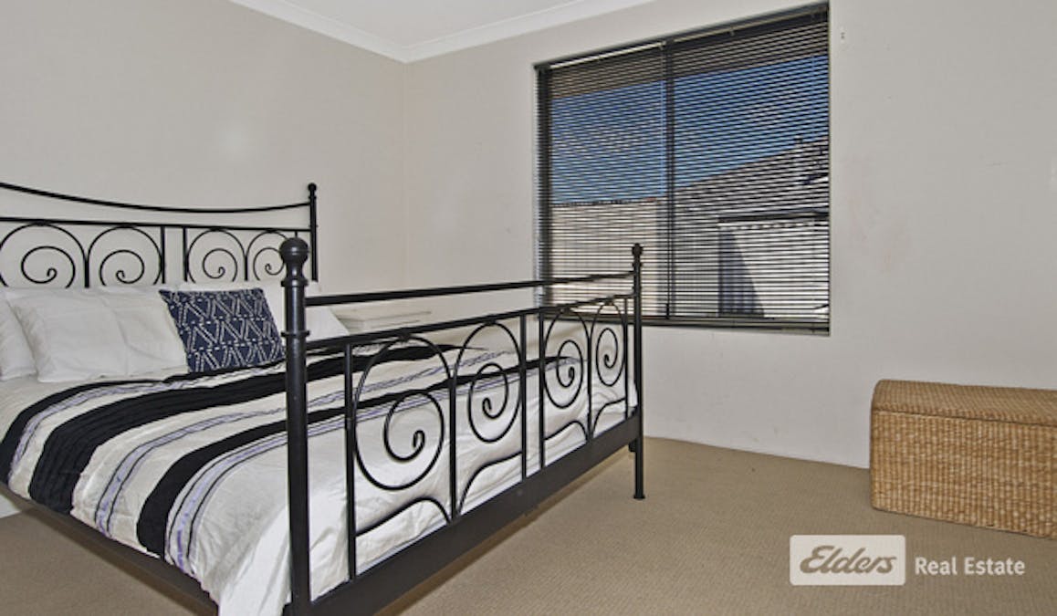 11 Knutsford Crescent, Port Kennedy, WA, 6172 - Image 13