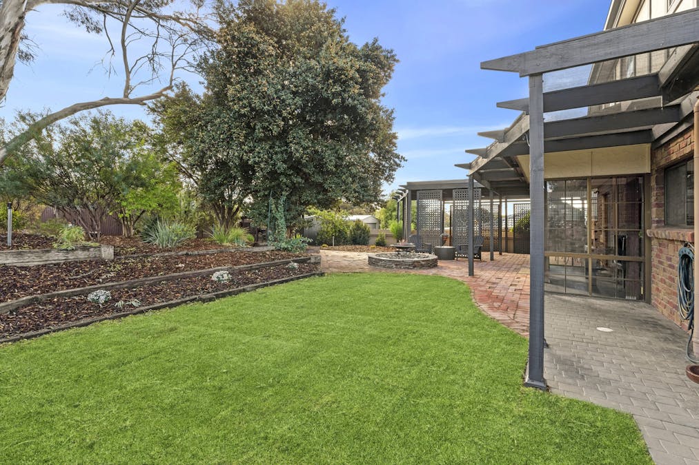 17 O'Malley Street, Berri, SA, 5343 - Image 14