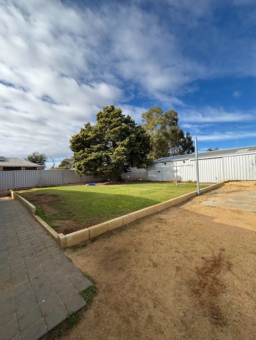 3 Jubilee Street, Merredin, WA, 6415 - Image 19