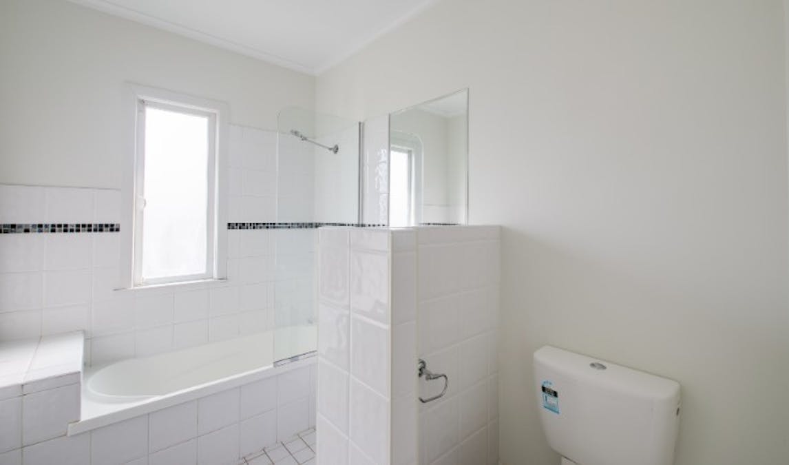 121 Blackall Street, Basin Pocket, QLD, 4305 - Image 11