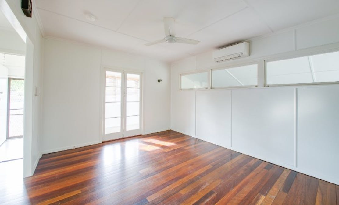 121 Blackall Street, Basin Pocket, QLD, 4305 - Image 3