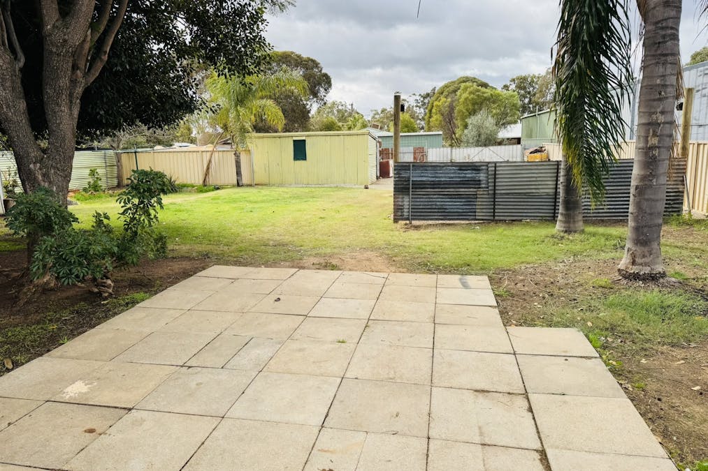 13  White Street, Brookton, WA, 6306 - Image 16