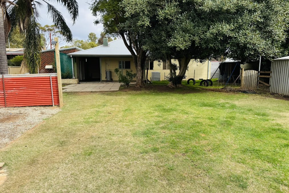 13  White Street, Brookton, WA, 6306 - Image 21