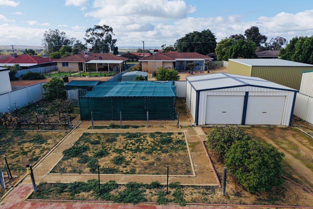 24 Reid Street, Quairading, WA, 6383 - Image 5