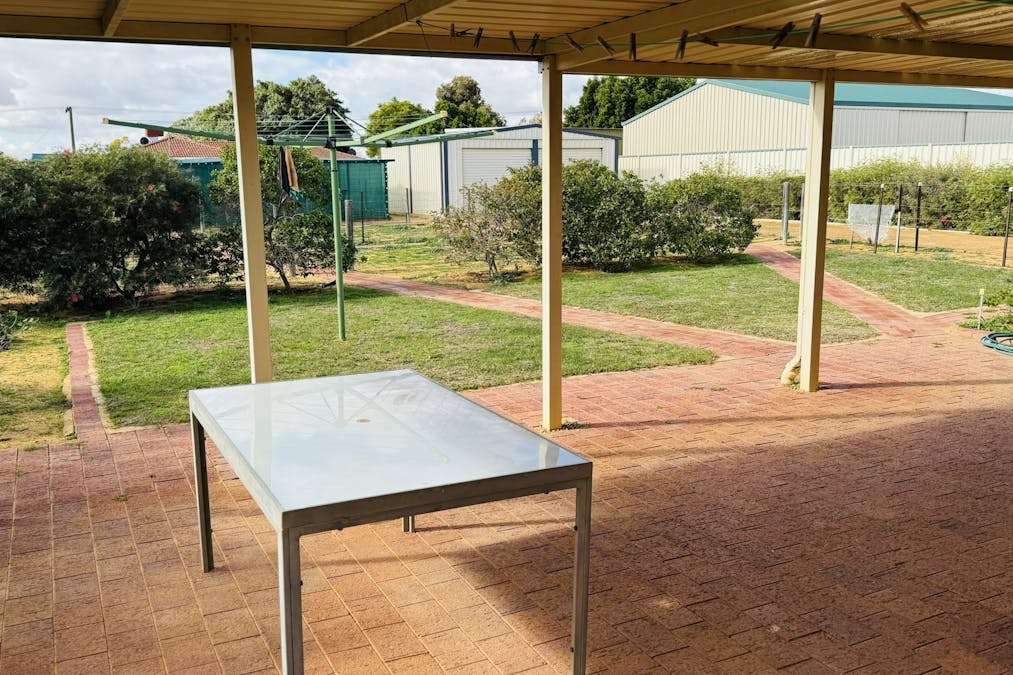 24 Reid Street, Quairading, WA, 6383 - Image 21