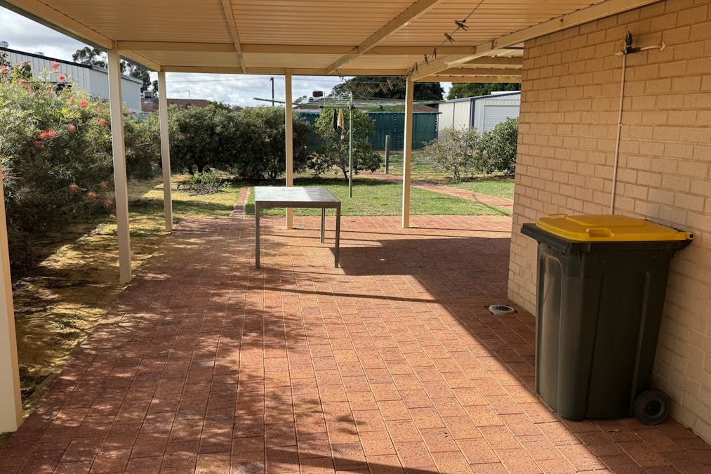 24 Reid Street, Quairading, WA, 6383 - Image 22