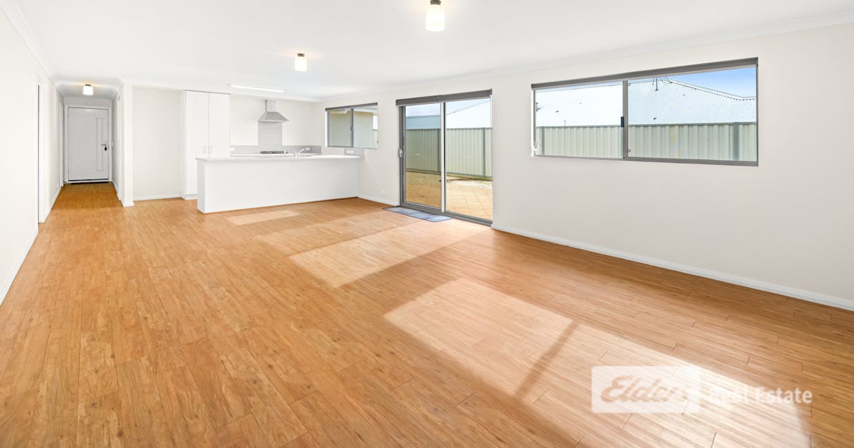 57D Minor Road, Orana, WA, 6330 - Image 13