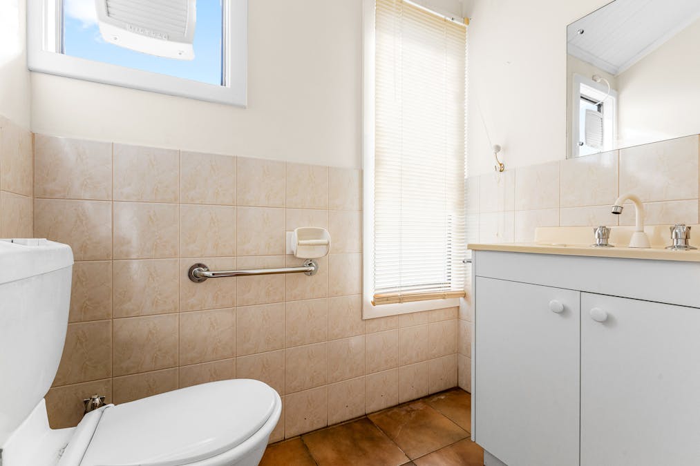 1 Sidney Road, Tumby Bay, SA, 5605 - Image 23