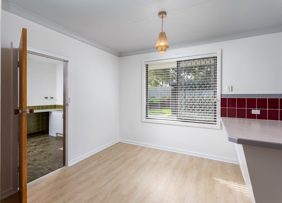 11 Hayward Place, Australind, WA, 6233 - Image 12