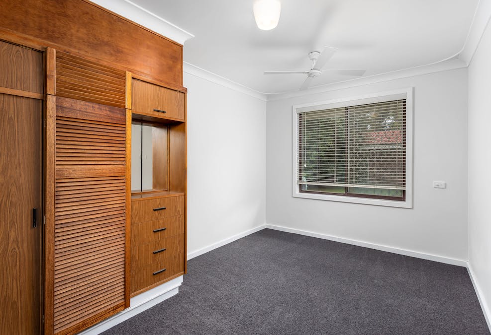 11 Hayward Place, Australind, WA, 6233 - Image 16