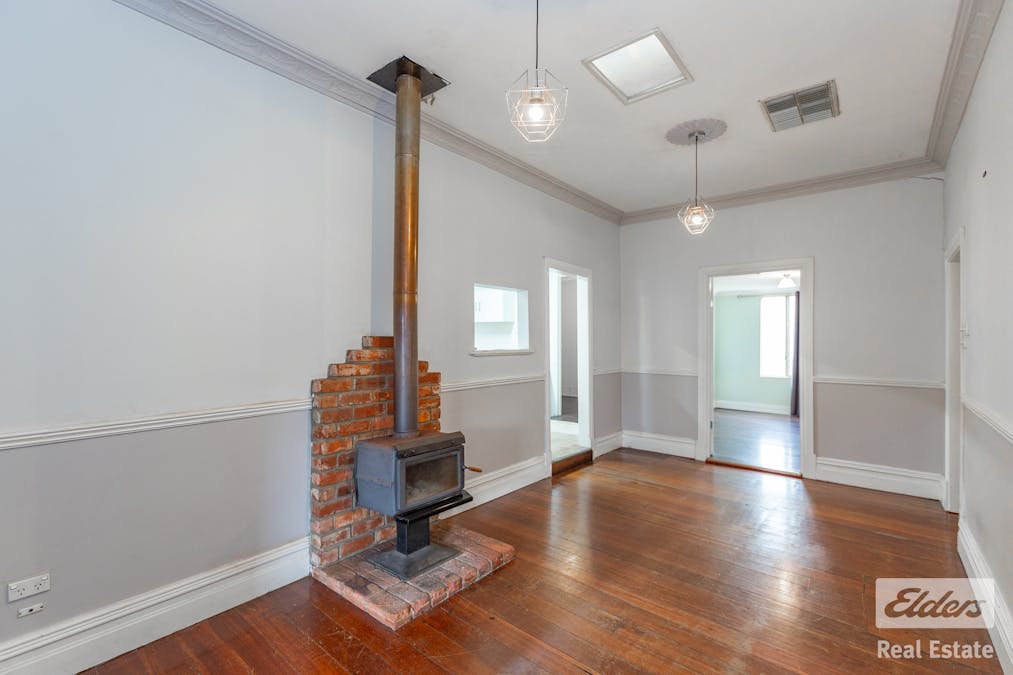 86 Kennedy Street, Northam, WA, 6401 - Image 4