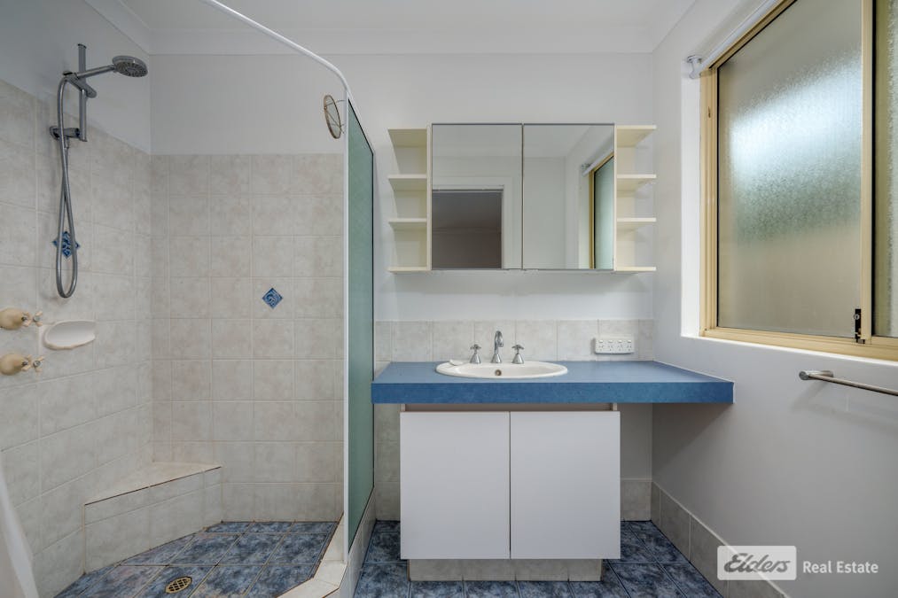 8B Farris Street, Rockingham, WA, 6168 - Image 9