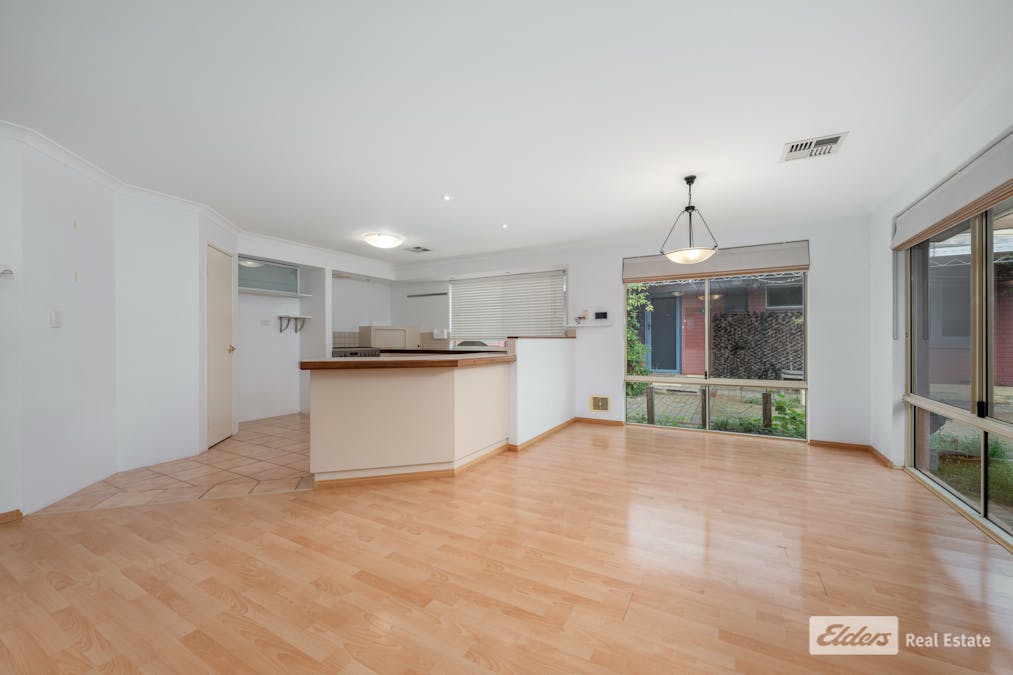 8B Farris Street, Rockingham, WA, 6168 - Image 5
