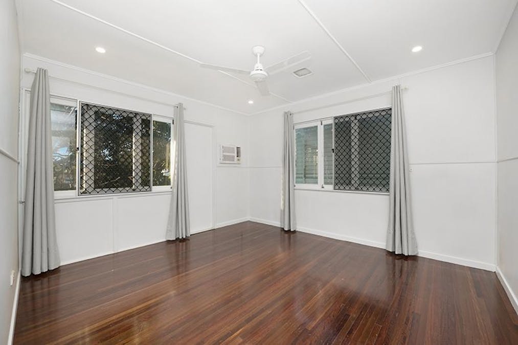 14 Bristol Street, Gulliver, QLD, 4812 - Image 4