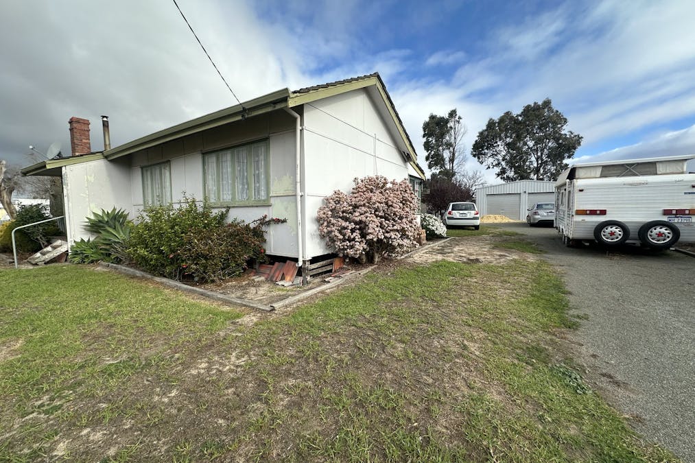 13 House Street, Gnowangerup, WA, 6335 - Image 3