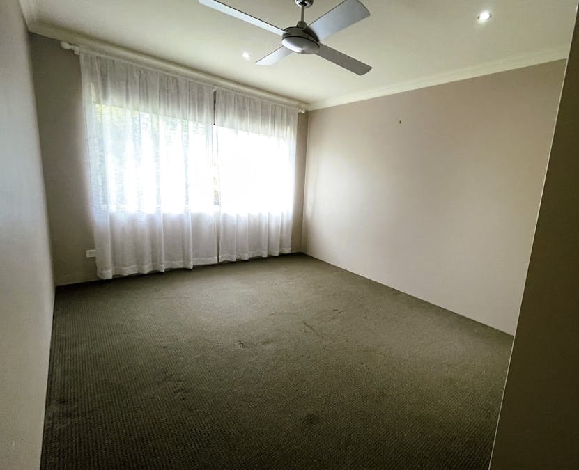 19 Heatherglen Road, Australind, WA, 6233 - Image 13