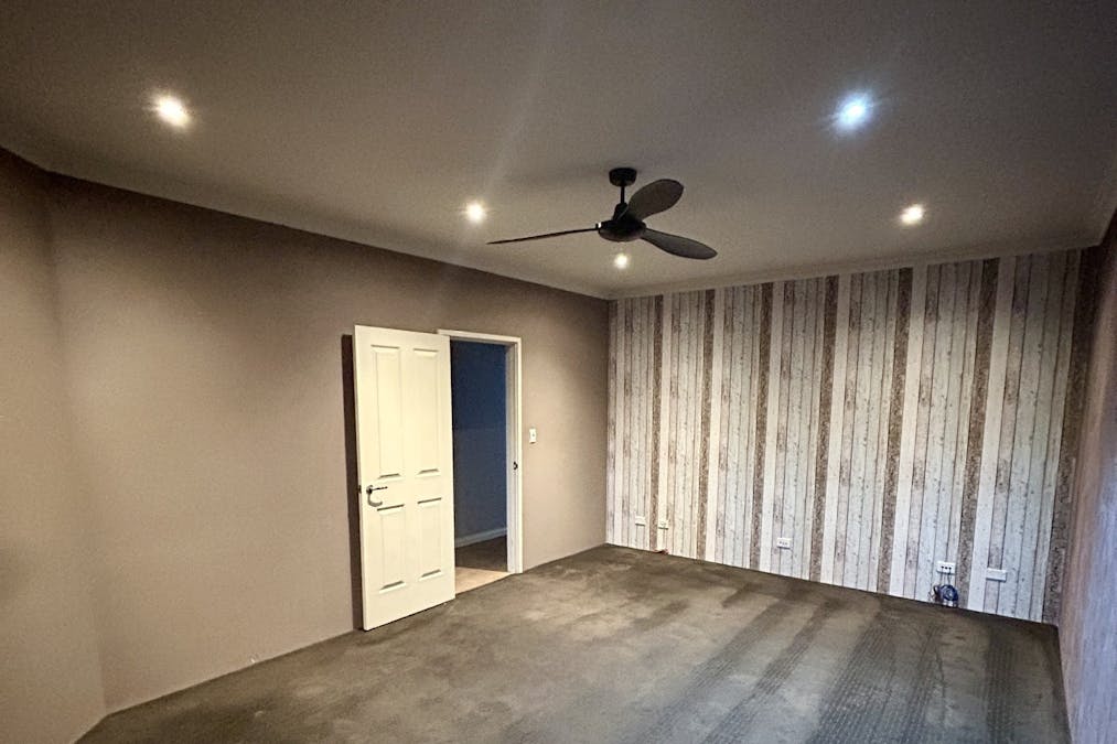 19 Heatherglen Road, Australind, WA, 6233 - Image 5