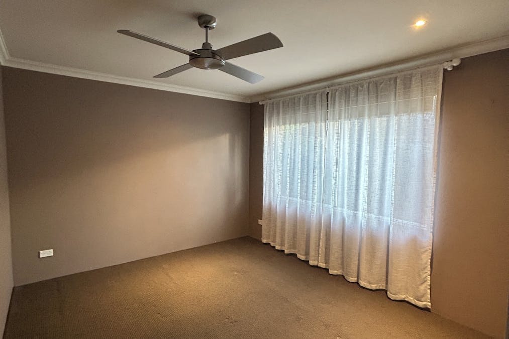 19 Heatherglen Road, Australind, WA, 6233 - Image 10