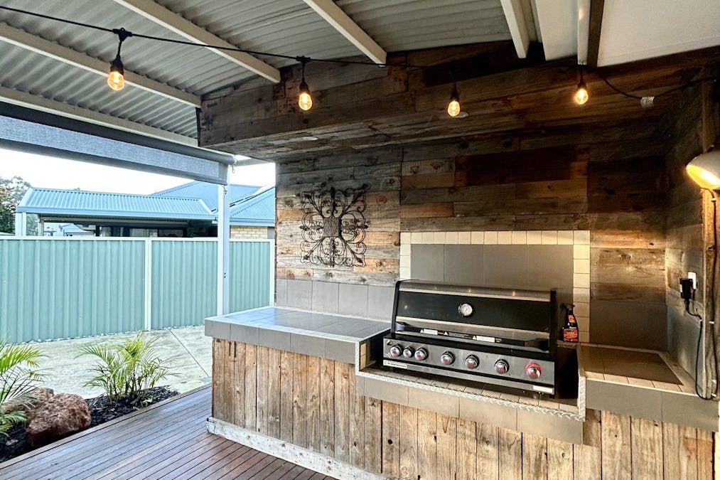 19 Heatherglen Road, Australind, WA, 6233 - Image 15