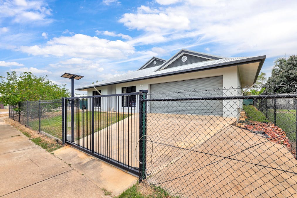 17 Flinders Street, Johnston, NT, 0832 - Image 1