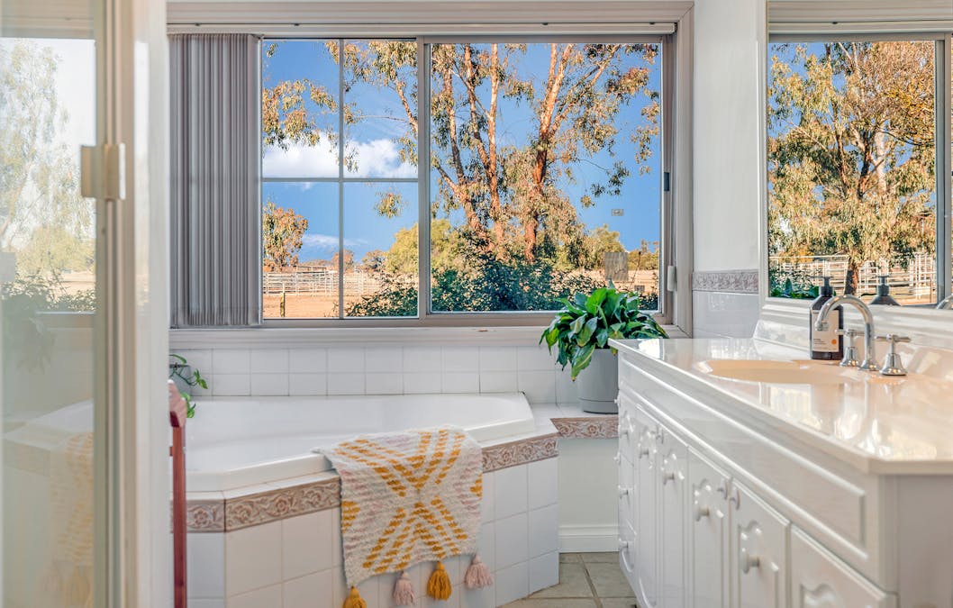 186 Alfred Road, Wyuna, VIC, 3620 - Image 12