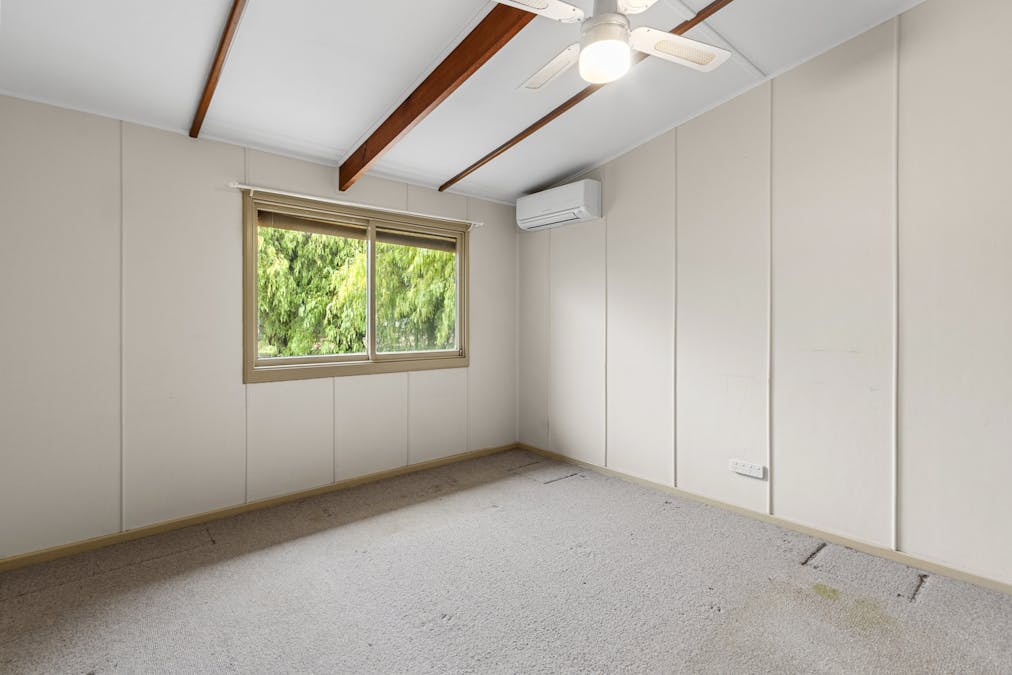 160 Farrell Flat Road, Clare, SA, 5453 - Image 15