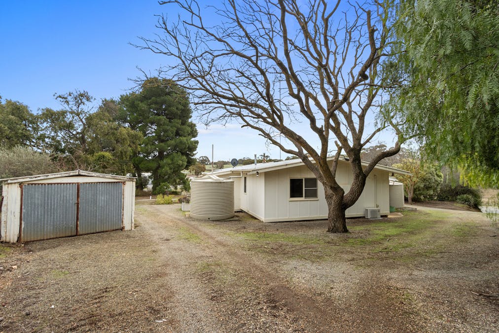 160 Farrell Flat Road, Clare, SA, 5453 - Image 20