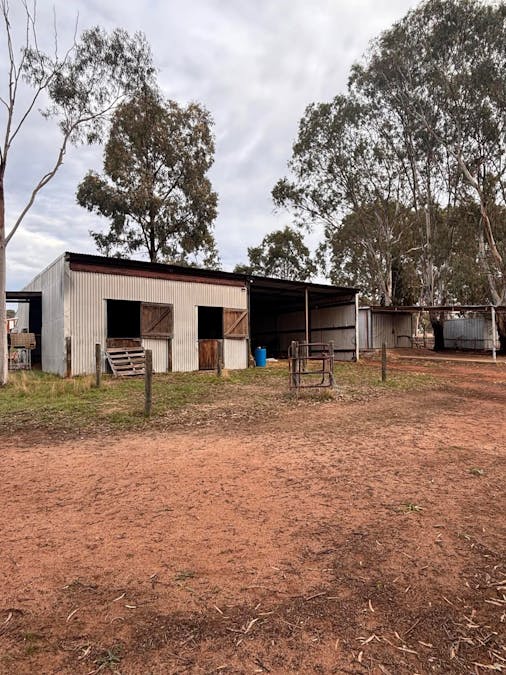 27 Bland Road, York, WA, 6302 - Image 18