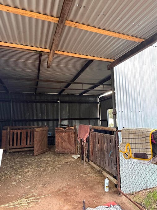 27 Bland Road, York, WA, 6302 - Image 31