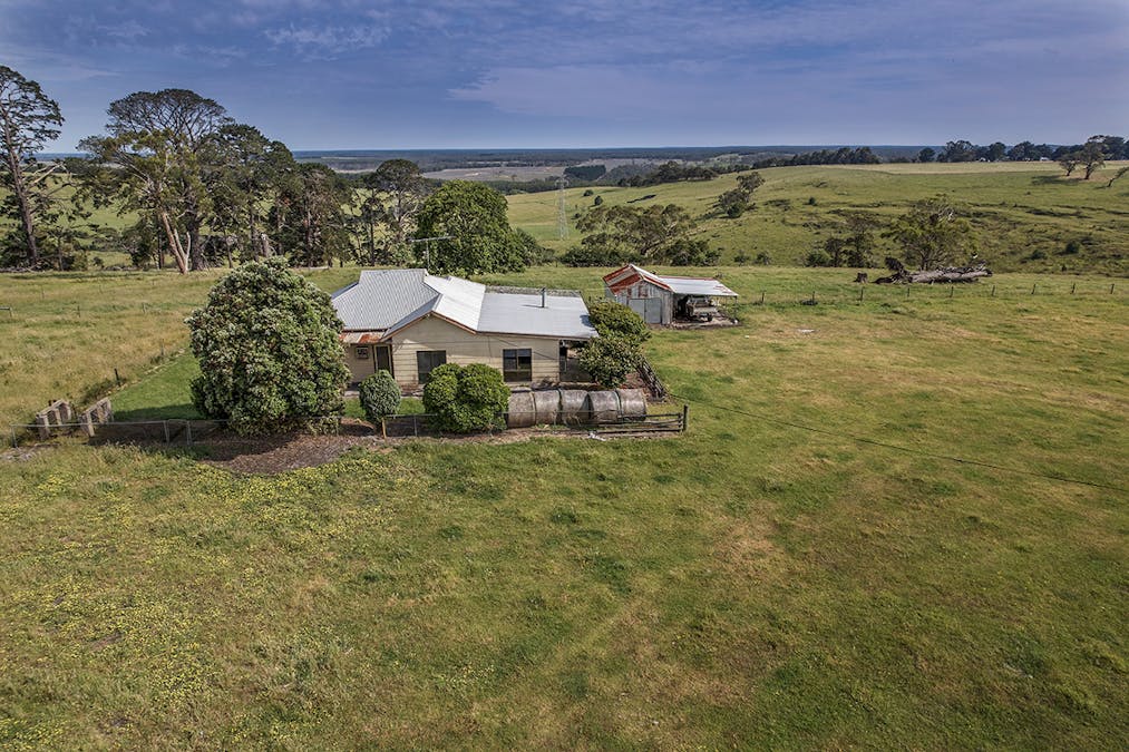 499 East Greenwald Road, Greenwald, VIC, 3304 - Image 11
