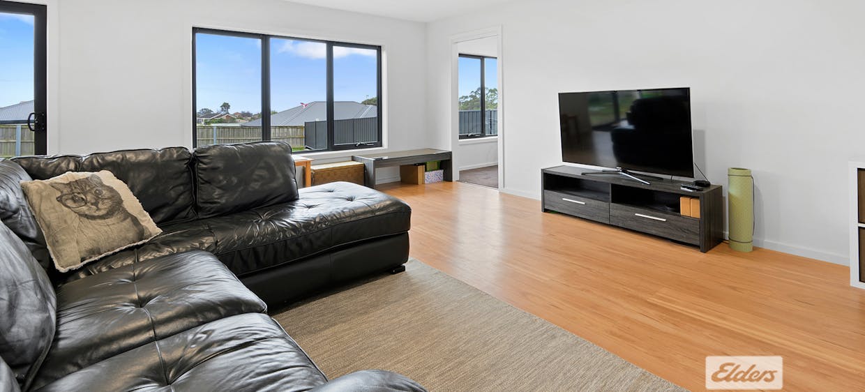 17 Madeline Drive, Mooreville, TAS, 7321 - Image 8