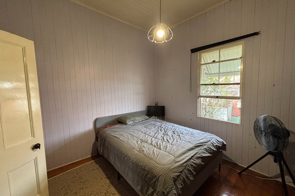 33 Gostwyck Street, Newtown, QLD, 4350 - Image 3