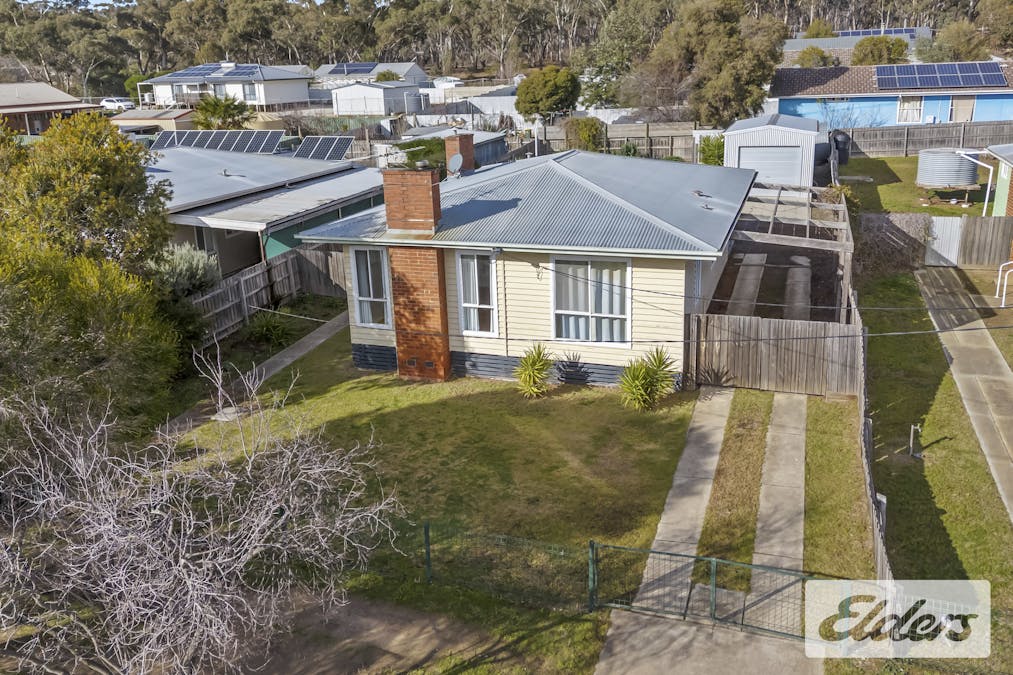 22 Davy Street, Avoca, VIC, 3467 - Image 1
