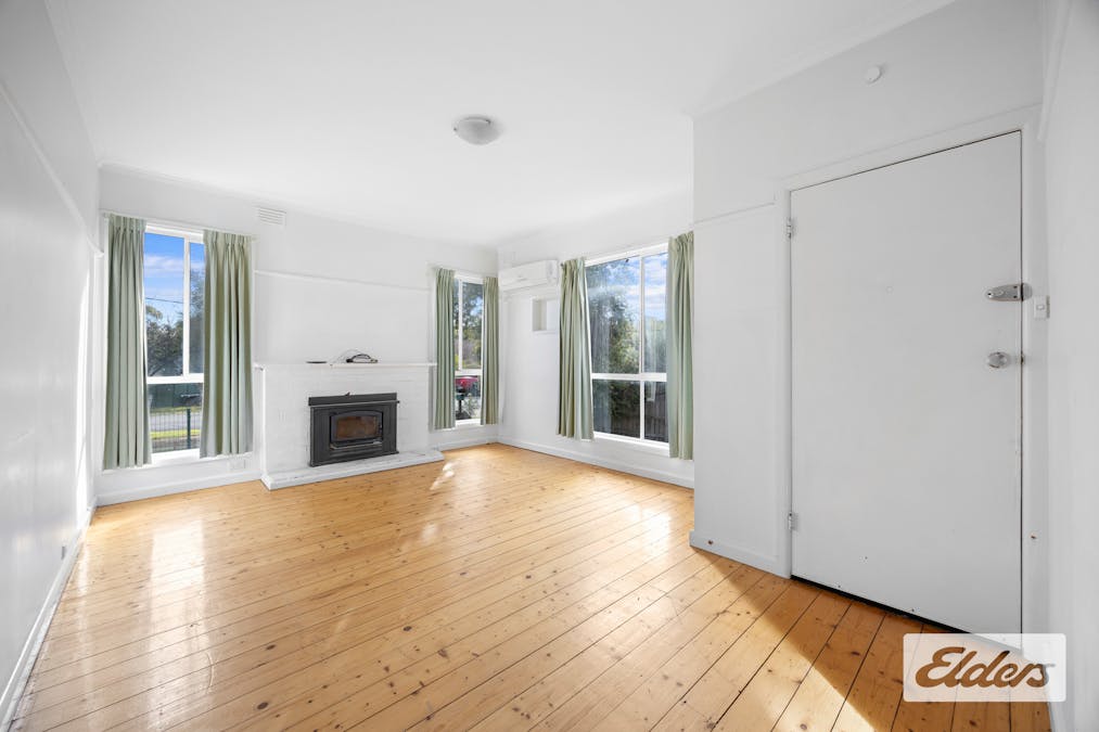 22 Davy Street, Avoca, VIC, 3467 - Image 8