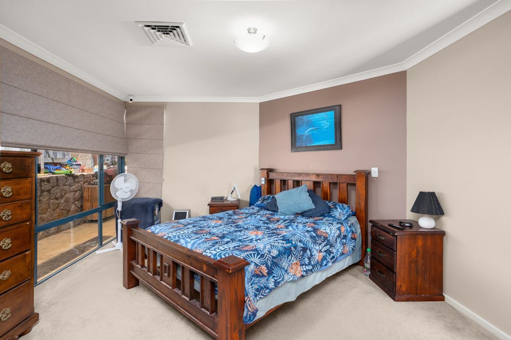 16 Christchurch Place, College Grove, WA, 6230 - Image 7