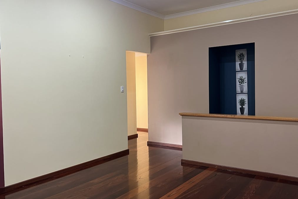 16 Christchurch Place, College Grove, WA, 6230 - Image 8