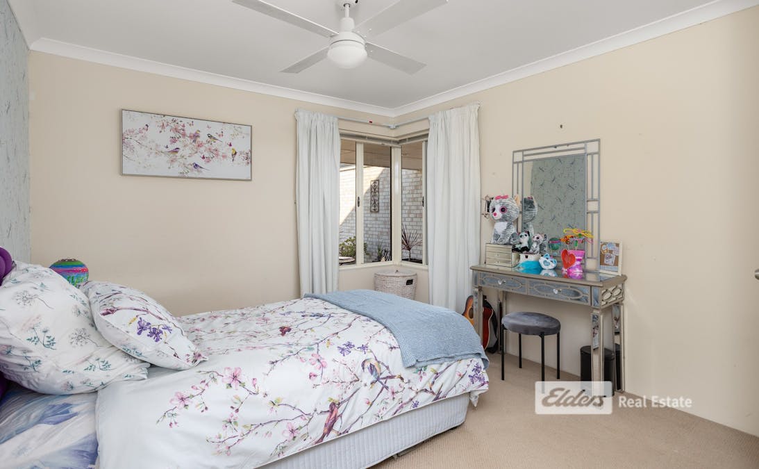 6 Taylorhill Road, Australind, WA, 6233 - Image 8