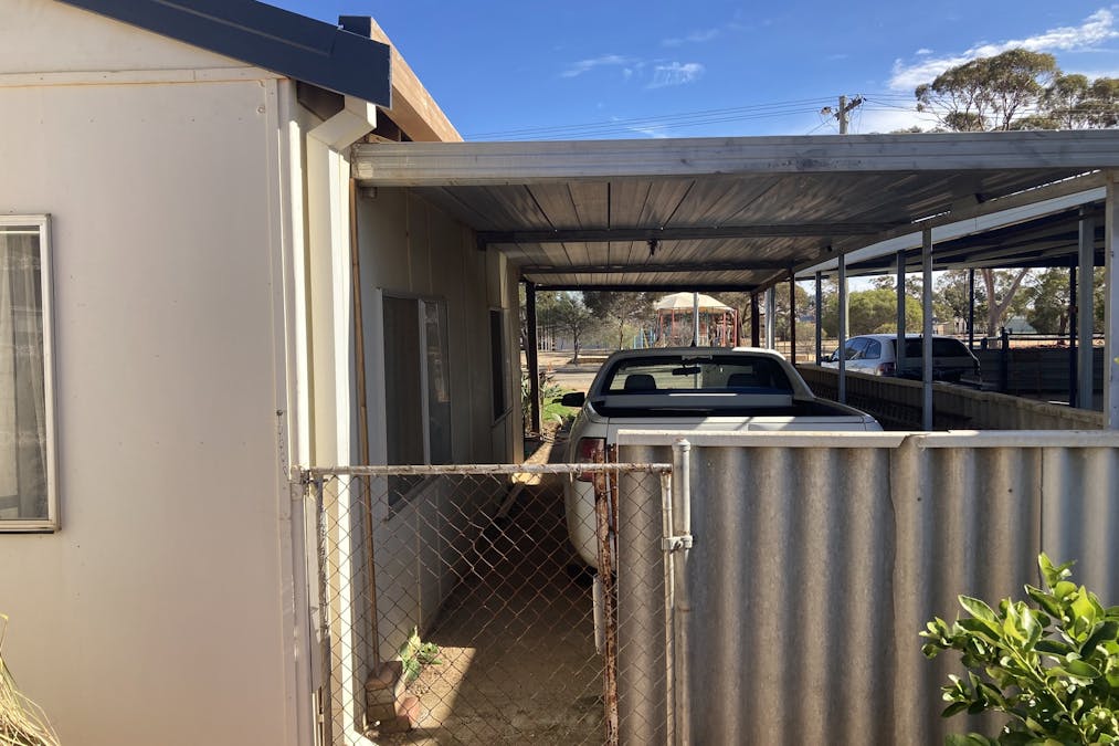 29 Smith Street, Koorda, WA, 6475 - Image 17