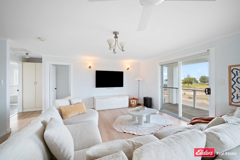 1 Watson Street, Kingston Se, SA, 5275 - Image 6