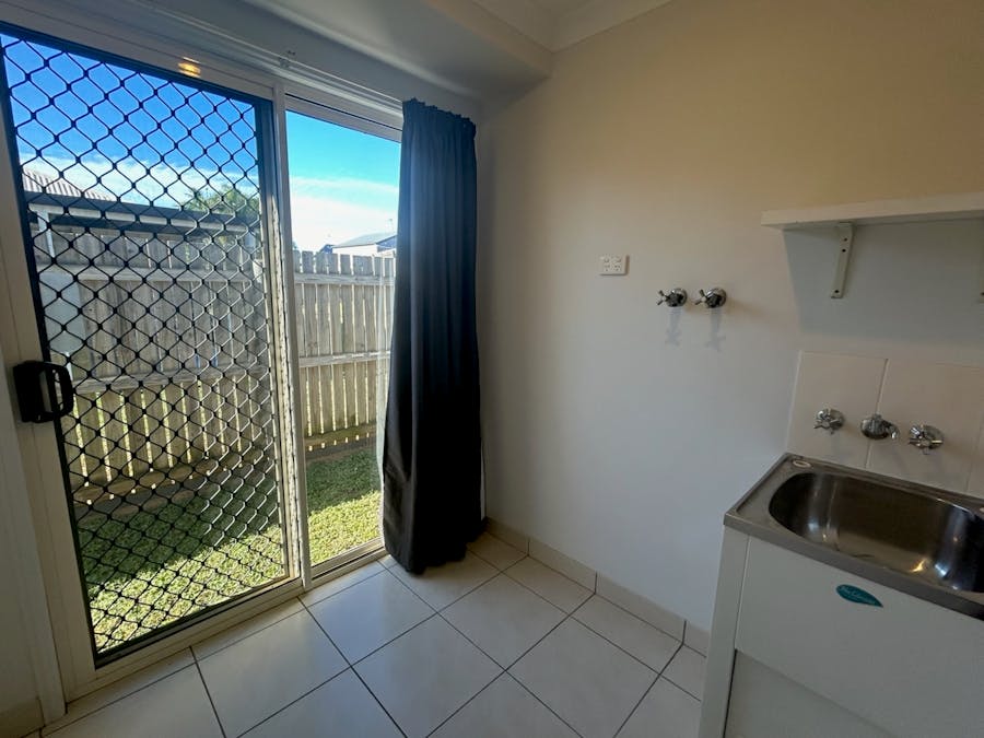 63 Col Brown Avenue, Clinton, QLD, 4680 - Image 8