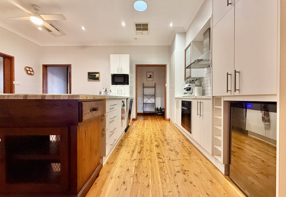 16 High Street, Parkes, NSW, 2870 - Image 4