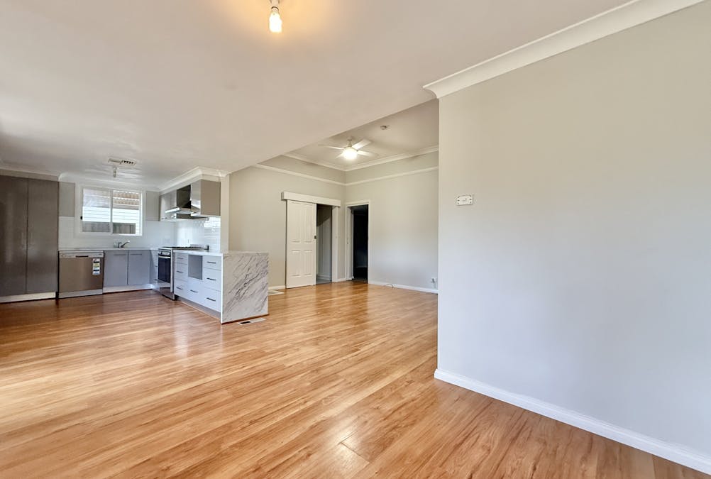 55 Hilda Street, Forbes, NSW, 2871 - Image 6