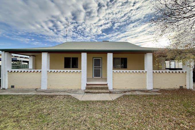 55 Hilda Street, Forbes, NSW, 2871 - Image 1