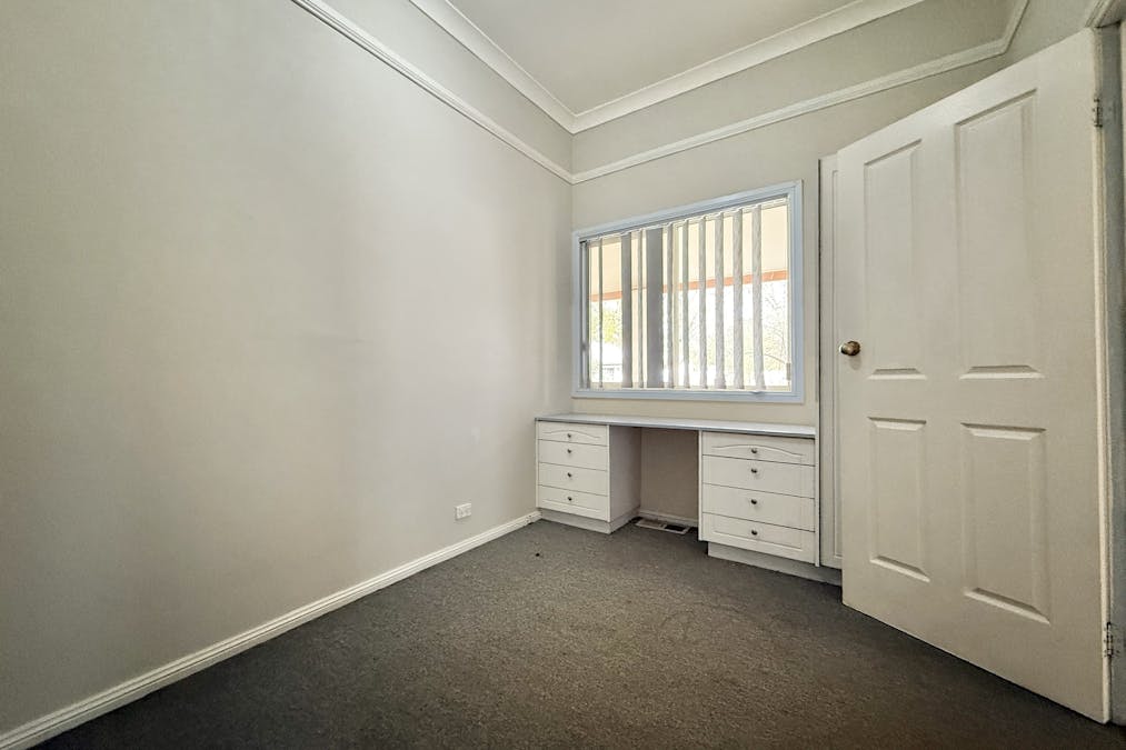 55 Hilda Street, Forbes, NSW, 2871 - Image 9