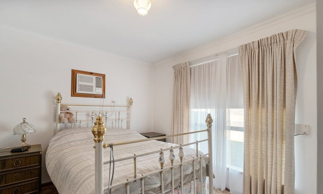 2/4 Margate Avenue, Hayborough, SA, 5211 - Image 5