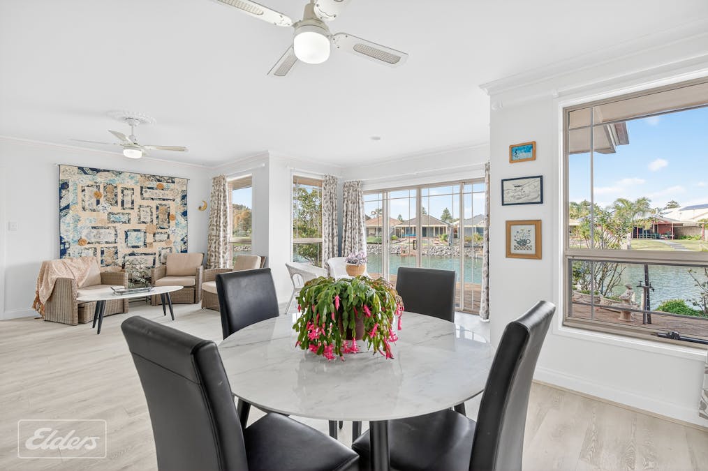 54 Lakeside Circuit, Encounter Bay, SA, 5211 - Image 12